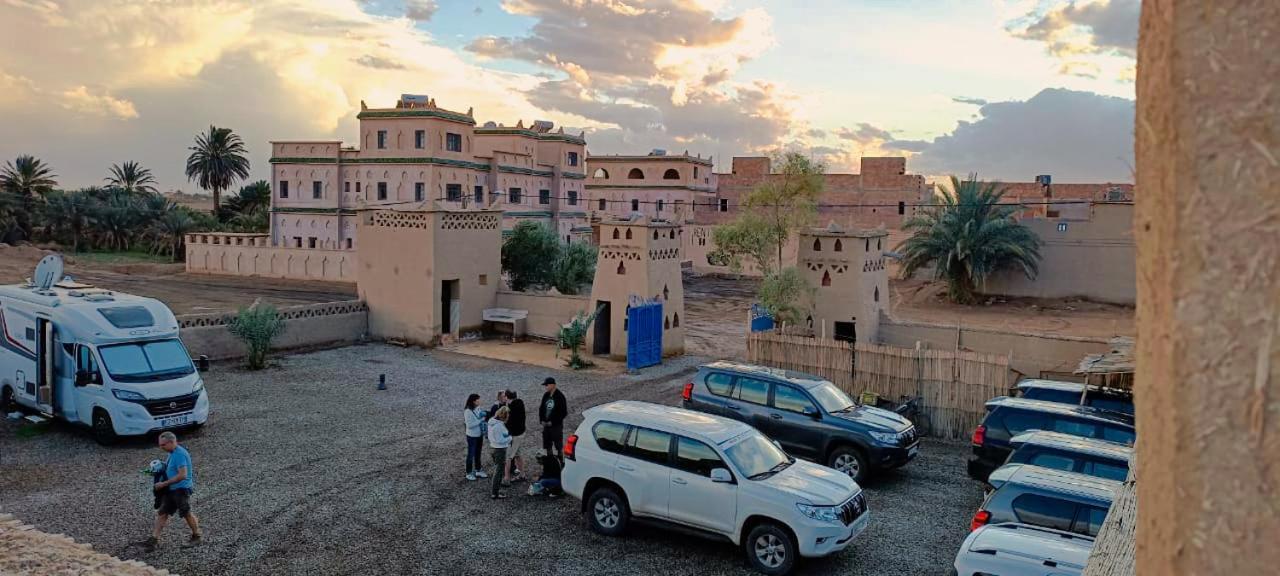 Hotel Les Roches Merzouga Exterior foto